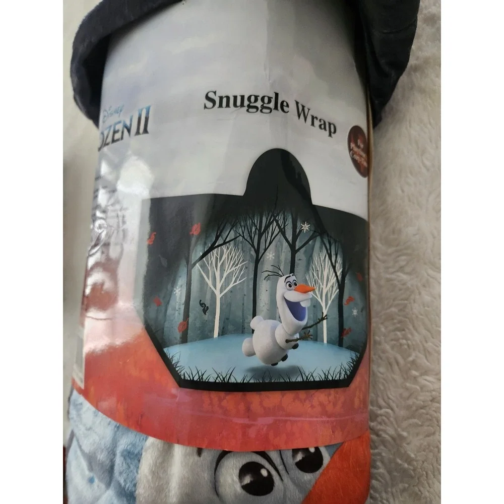 Disney's Frozen 2 Olaf Snuggle Wrap, Wearable Hoodie Blanket,Super Soft and Cozy